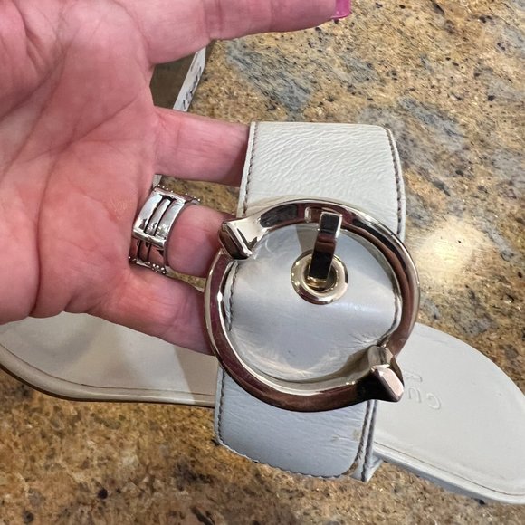 Gucci Heels - Picture 8 of 9